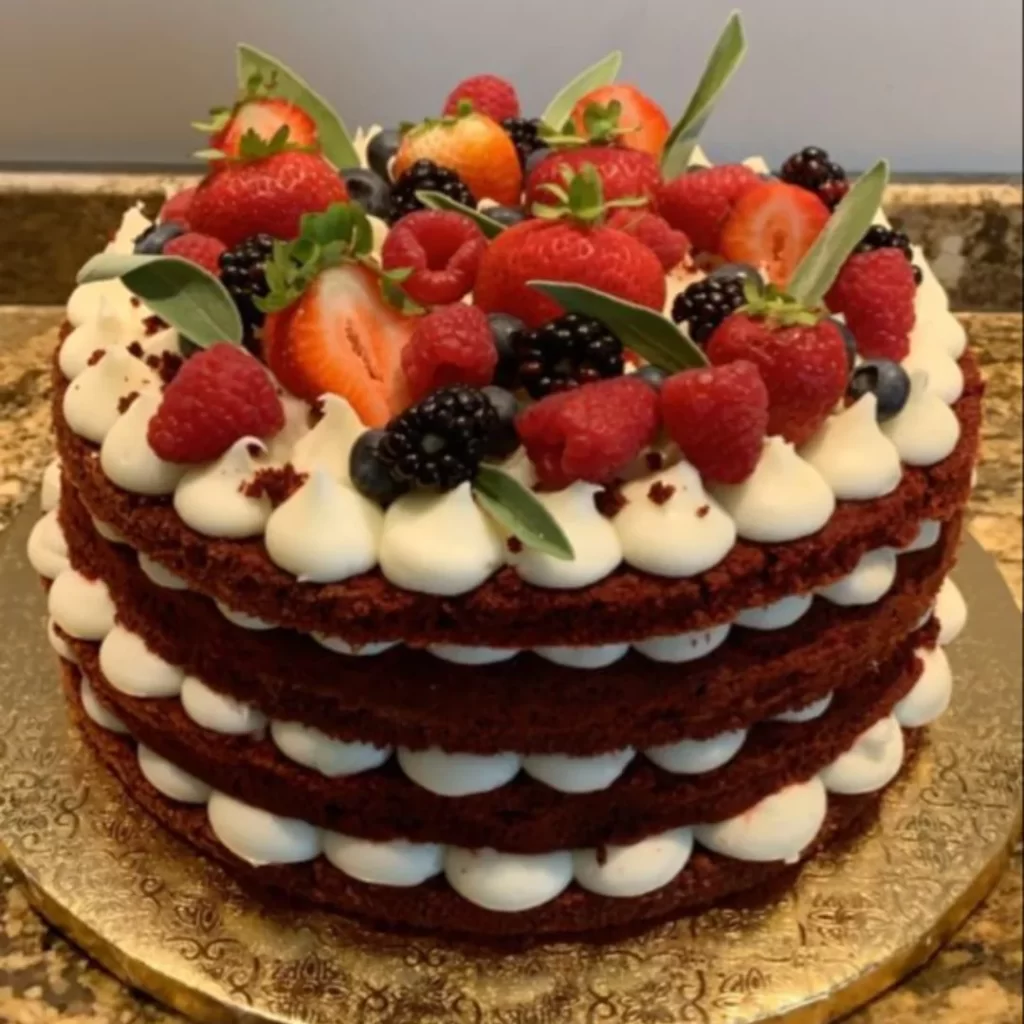 Red Velvet Fruit Cake